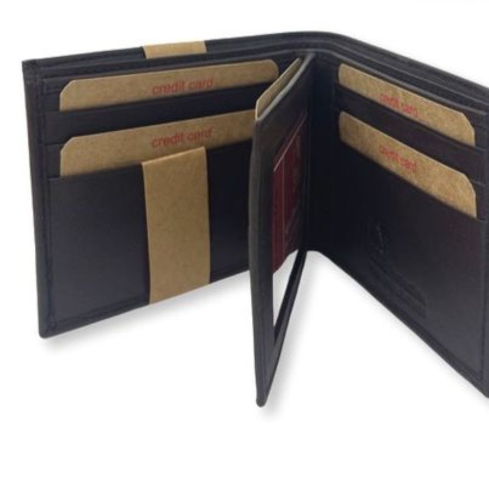 Brand New Men's Black Genuine Leather BiFold  RFID Protection Wallets